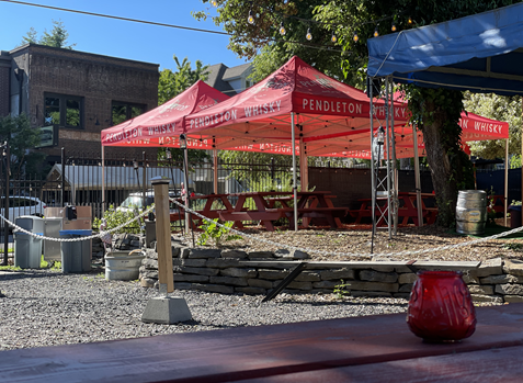 Traveling Taphouse Best Outdoor Seating in Portland